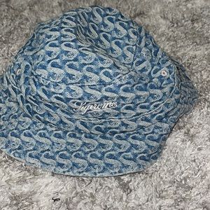 New supreme , bucket jeans hat